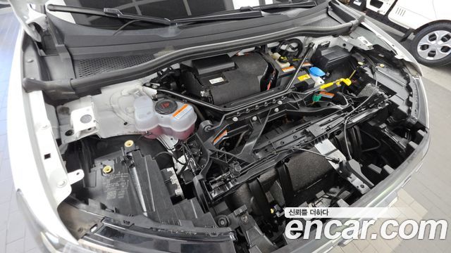 Audi Q4 e-tron 2022 — photo 6