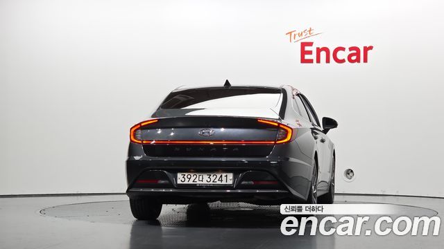 Hyundai Sonata 2020 — photo 4
