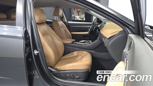 Hyundai Sonata 2020 — photo 17