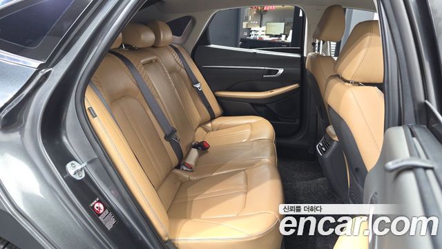 Hyundai Sonata 2020 — photo 18