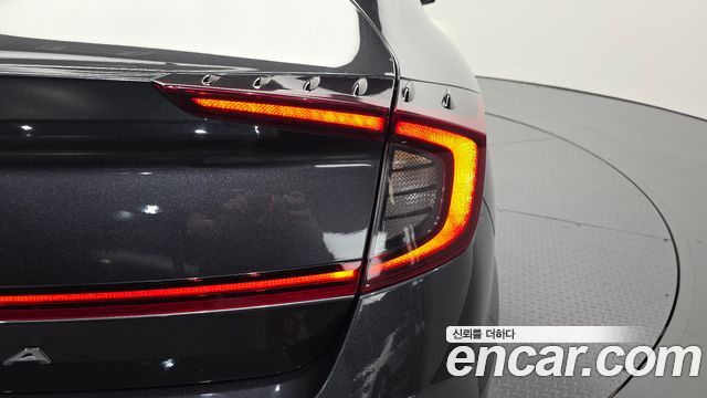 Hyundai Sonata 2020 — photo 9