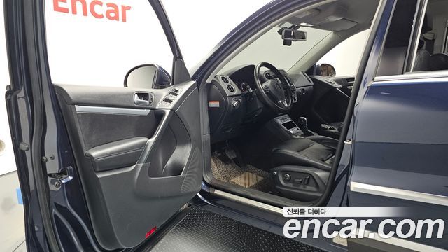 Volkswagen Tiguan 2016 — photo 10