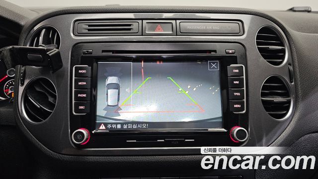 Volkswagen Tiguan 2016 — photo 15