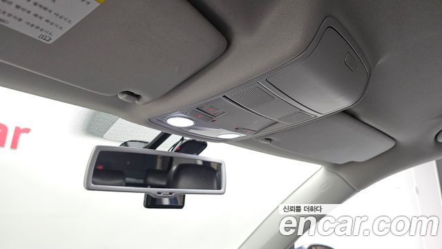 Volkswagen Tiguan 2016 — photo 16