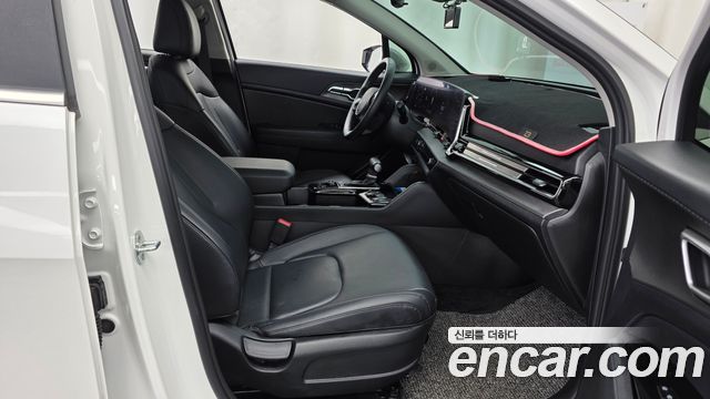 Kia Sportage 2022 — photo 11