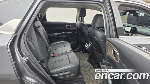 Kia Sorento 2021 — photo 12