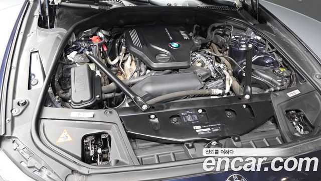 BMW 5-Series 2015 — photo 6