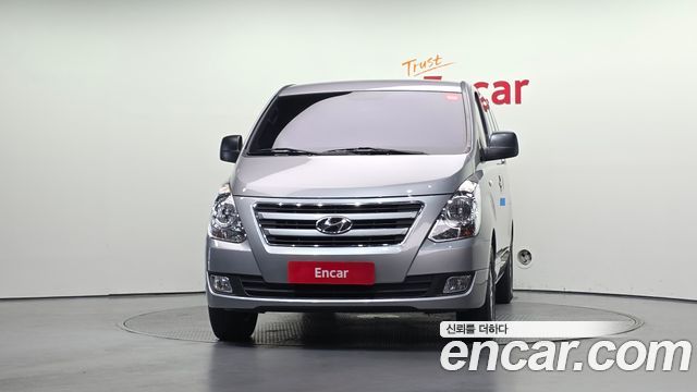 Hyundai Starex 2017 — photo 3