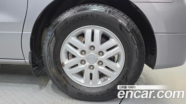 Hyundai Starex 2017 — photo 7