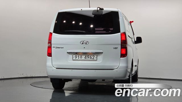 Hyundai Starex 2019 — photo 4