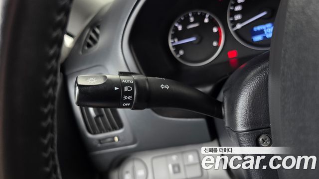 Hyundai Starex 2019 — photo 15