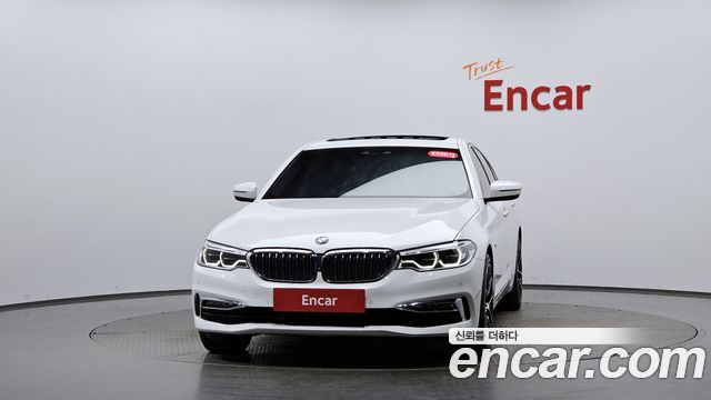 BMW 5-Series 2018 — photo 3