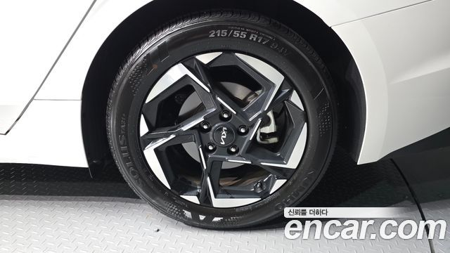 Kia K5 2024 — photo 5
