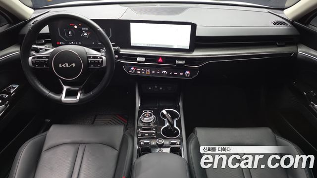 Kia K5 2024 — photo 10