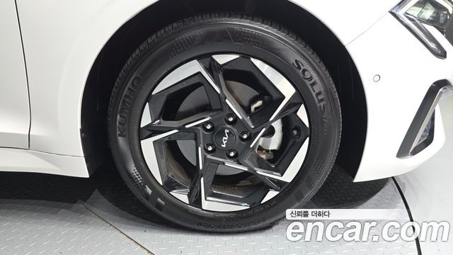 Kia K5 2024 — photo 7