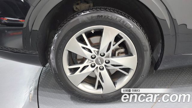 Genesis GV70 2022 — photo 5