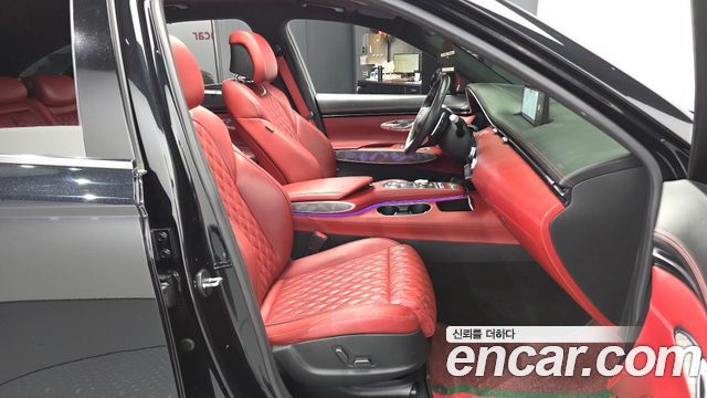 Genesis GV70 2022 — photo 17