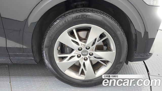 Genesis GV70 2022 — photo 7