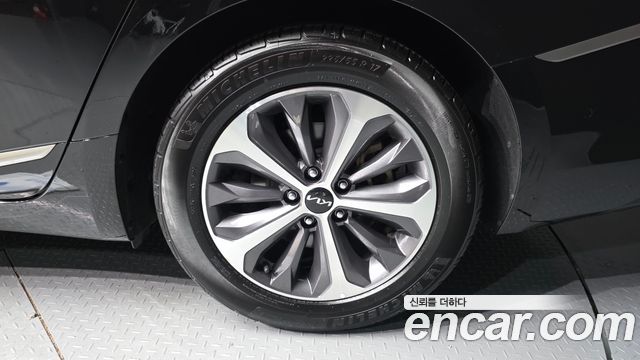 Kia K8 2023 — photo 5