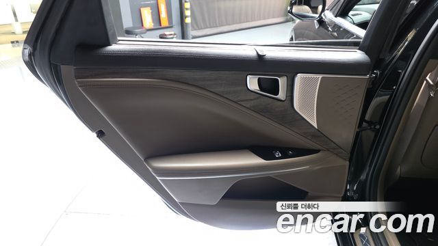 Kia K8 2023 — photo 15