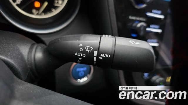 Toyota Camry 2019 — photo 18