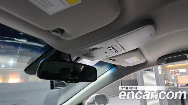 Toyota Camry 2019 — photo 19