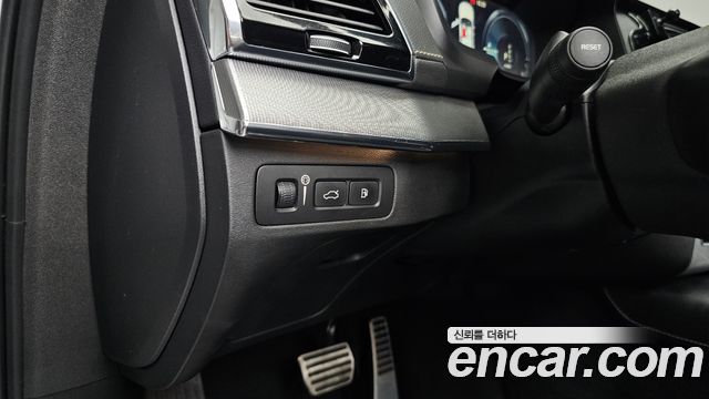 Volvo XC90 2021 — photo 37