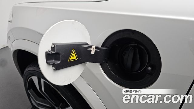 Volvo XC90 2021 — photo 41