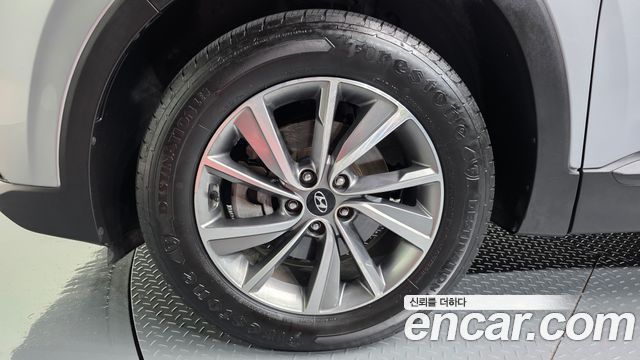 Hyundai Santafe 2019 — photo 5