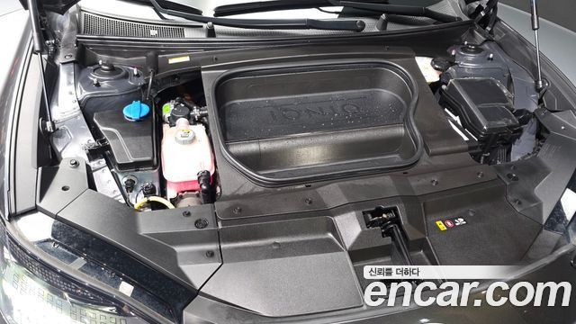 Hyundai Ioniq6 2025 — photo 6