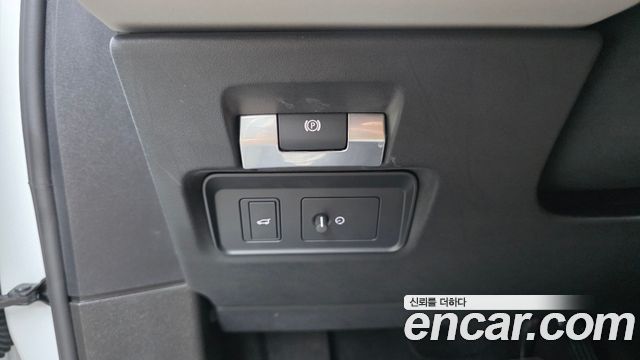 Land Rover Range Rover Evoque 2021 — photo 19