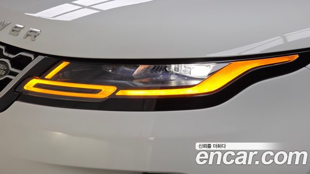 Land Rover Range Rover Evoque 2021 — photo 8