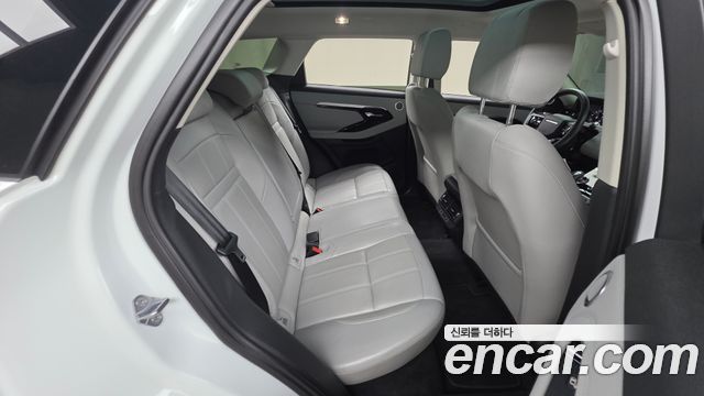 Land Rover Range Rover Evoque 2021 — photo 30
