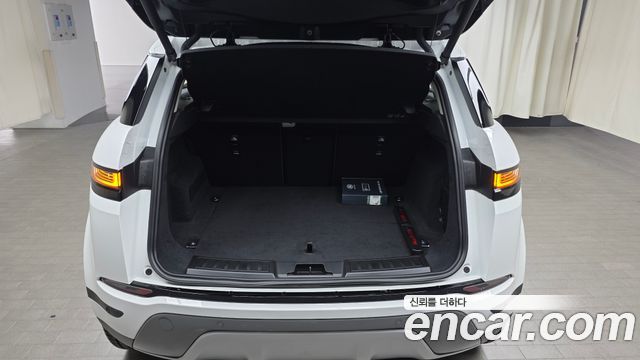 Land Rover Range Rover Evoque 2021 — photo 31