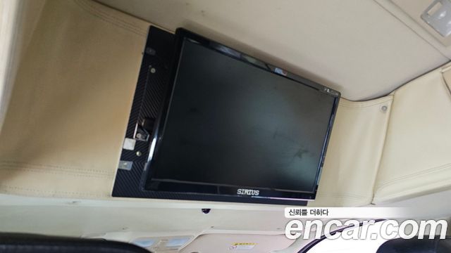 Hyundai Starex 2011 — photo 15