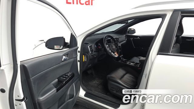 Kia Sportage 2019 — photo 10