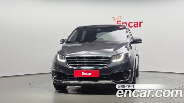 Kia Canival 2018 — photo 3