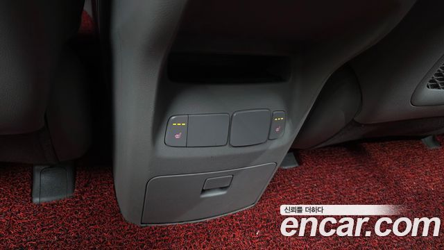 Kia Canival 2018 — photo 25