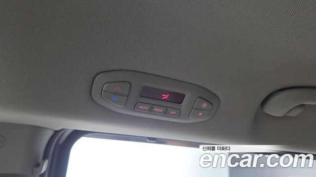 Kia Canival 2018 — photo 34