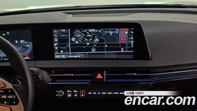 Kia EV6 2023 — photo 24