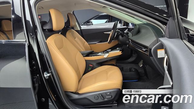 Kia EV6 2023 — photo 16