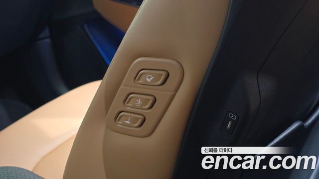 Kia EV6 2023 — photo 27