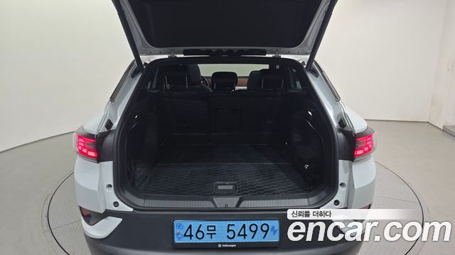 Volkswagen ID.4 2023 — photo 32