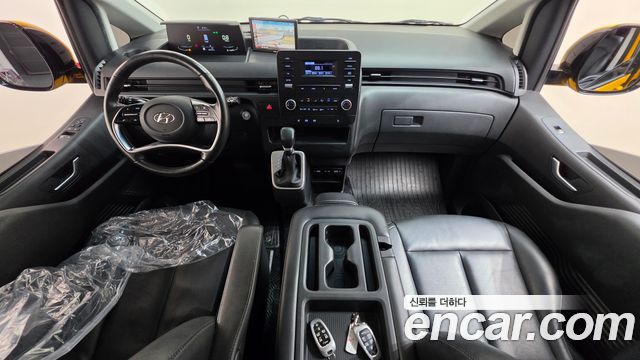 Hyundai Staria 2022 — photo 7