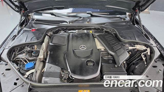 Mercedes-Benz S-Class 2019 — photo 6