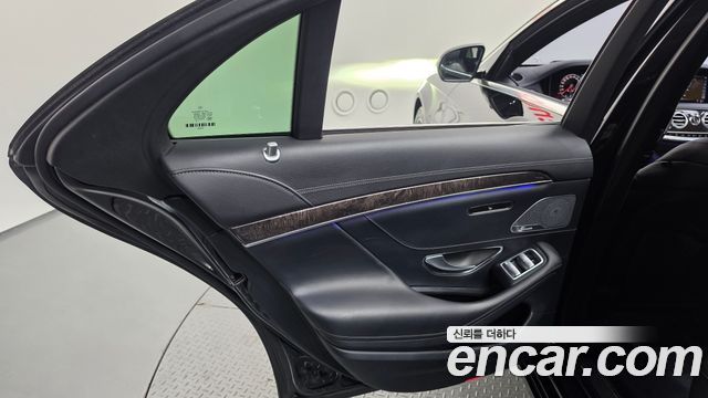 Mercedes-Benz S-Class 2019 — photo 15