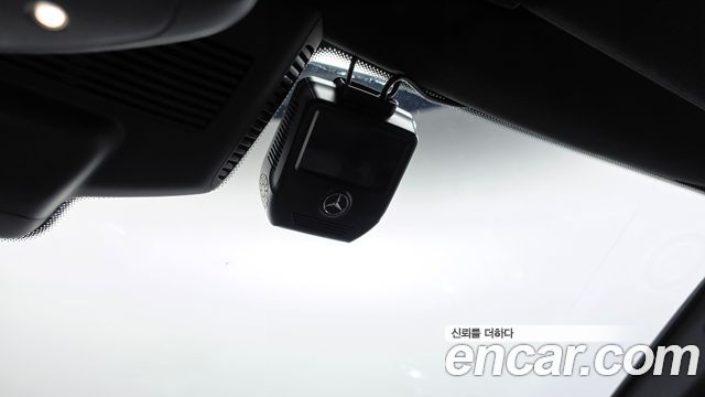 Mercedes-Benz S-Class 2019 — photo 28