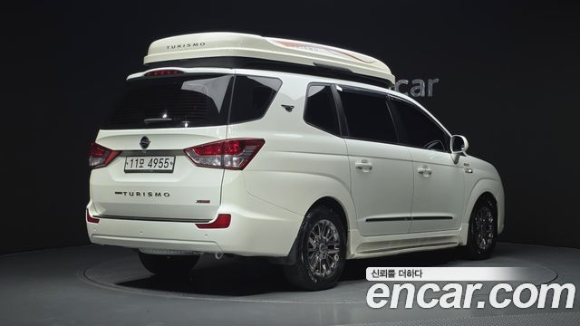 KG Mobility KORANDO 2015 — photo 2