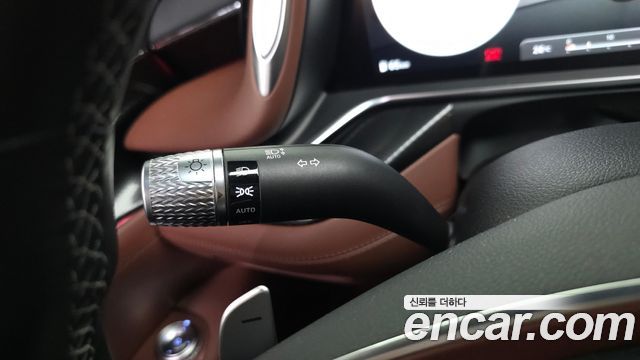 Genesis G90 2023 — photo 27