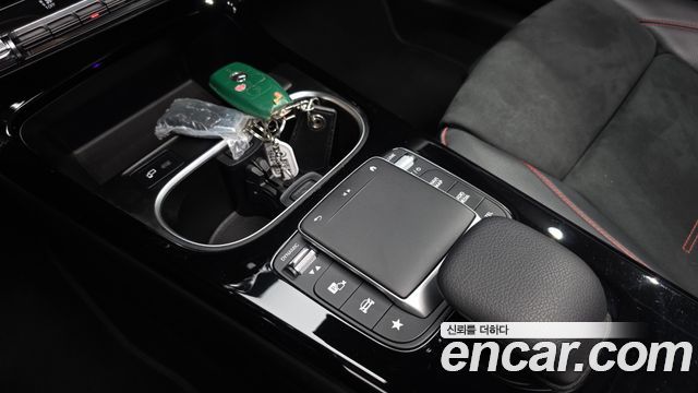 Mercedes-Benz CLA-Class 2022 — photo 23